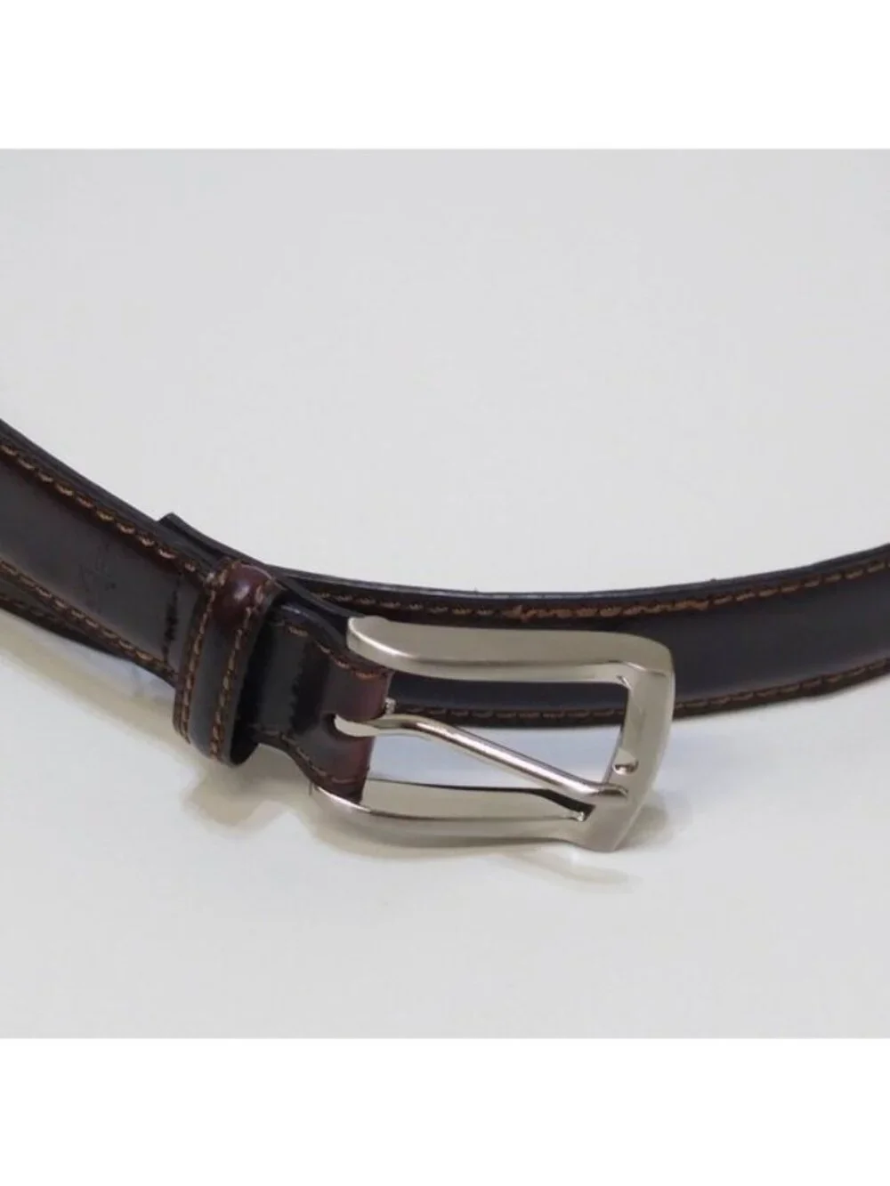 Dockers Genuine Leather Double Stitch Belt Strap 11DK02A6 Men's Size 44/110 EUC